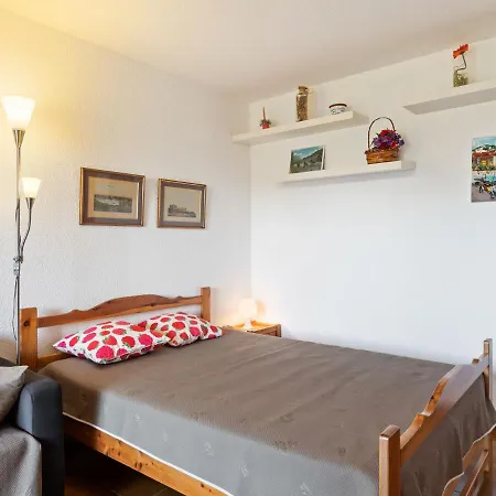 Holiday home Picturesque In Raphael With Balcony Saint-Raphael (Var)