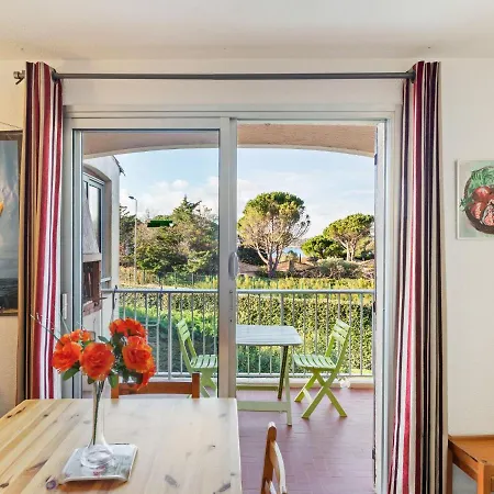 Holiday home Picturesque In Raphael With Balcony Saint-Raphael (Var)